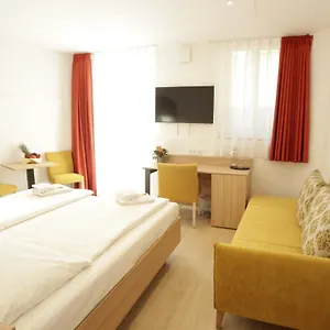 Hotel Adria, Mnichov